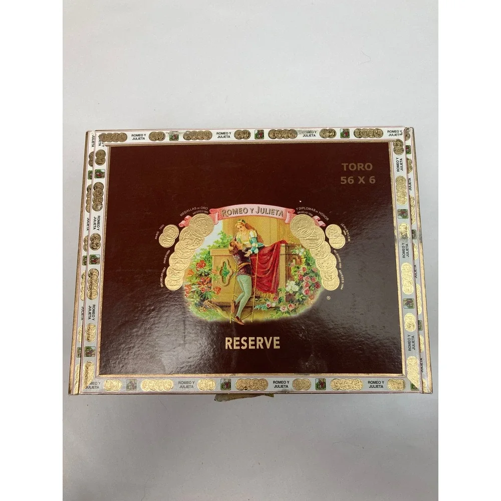 Collectible Cigar Box Romeo y Julieta Reserve Empty Home Decor Storage Keepsake